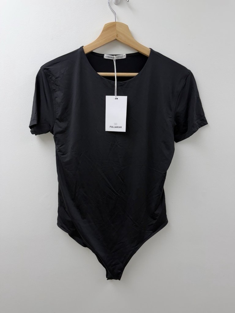 Pull & Bear Women's Black Solid Stretch Short Sleeve Bodysuit Top Sz Xl Nwt